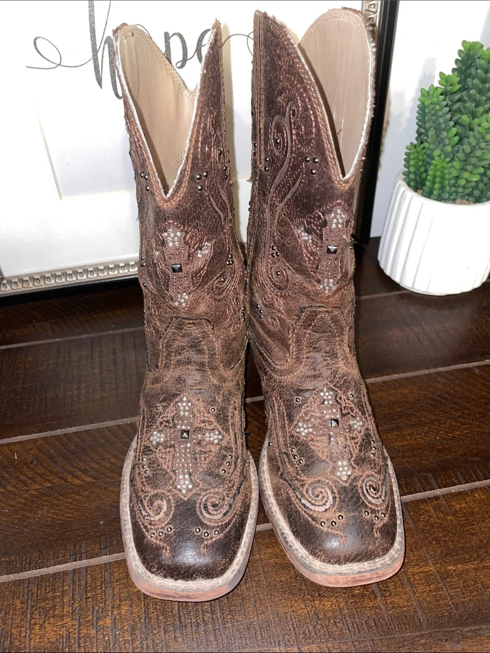 Roper Girls Faith Crystal Cross Western Boots with Stud Accents Size 2 Like New